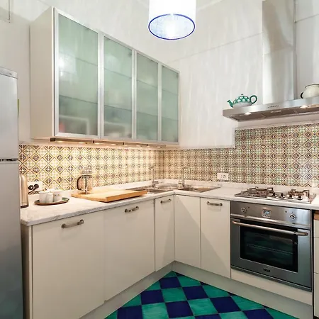 Semesterbostad Casa Bellevue